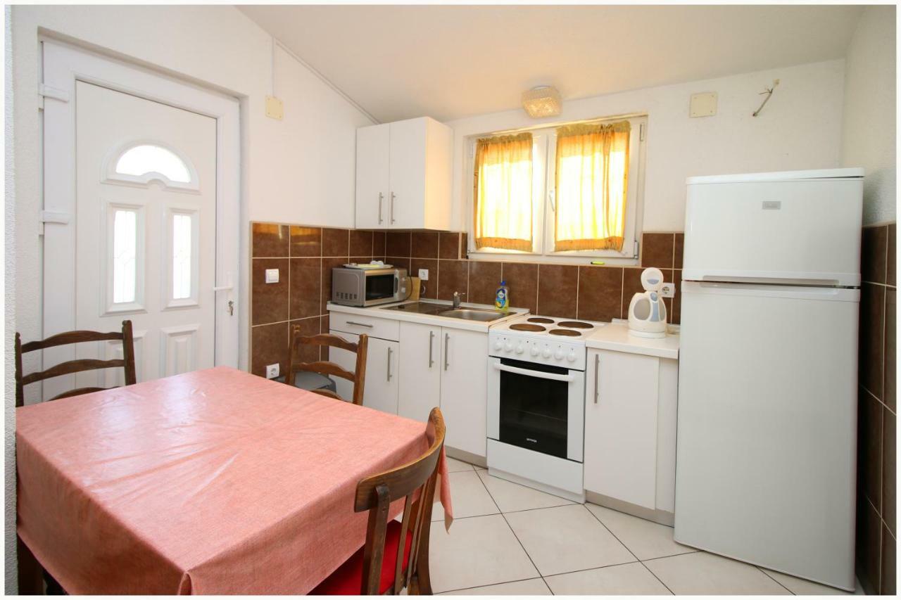 Apartments Ivan Perkov Tomas Bilo Primošten Zewnętrze zdjęcie